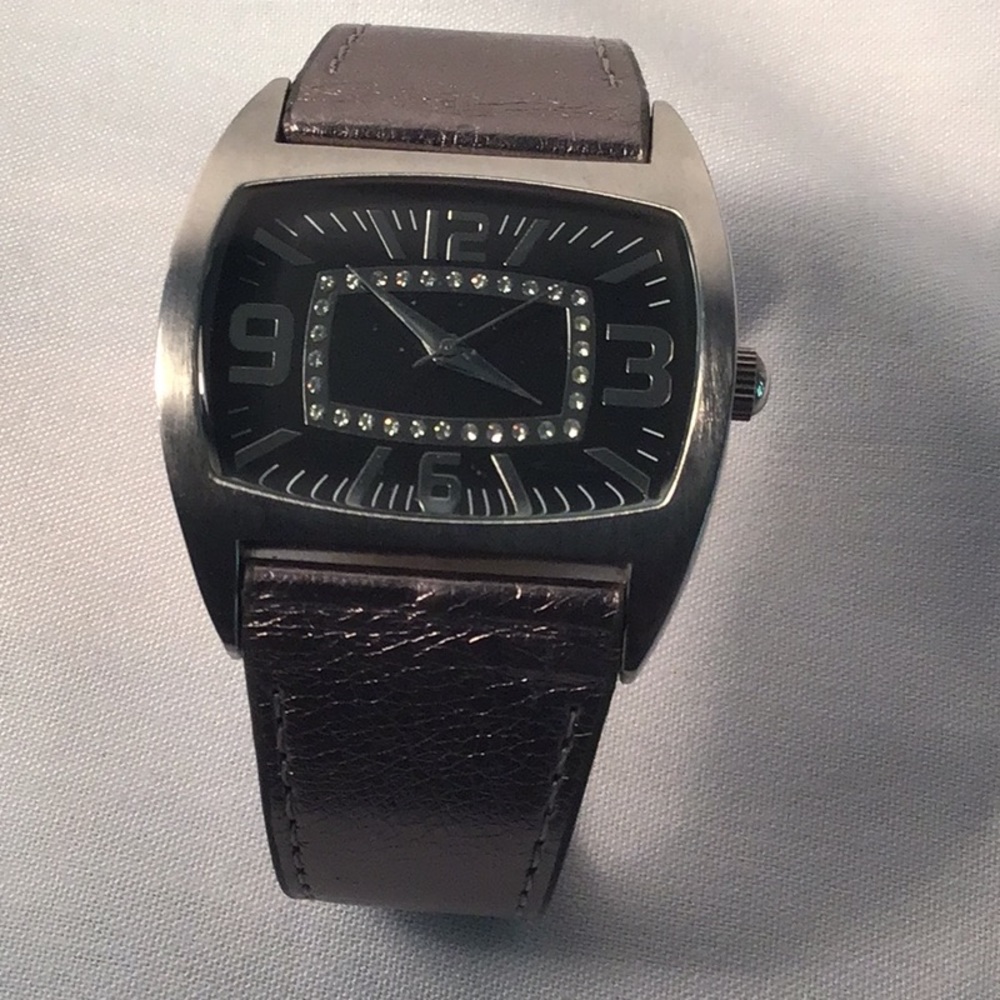 SII women’s black watch on silver band